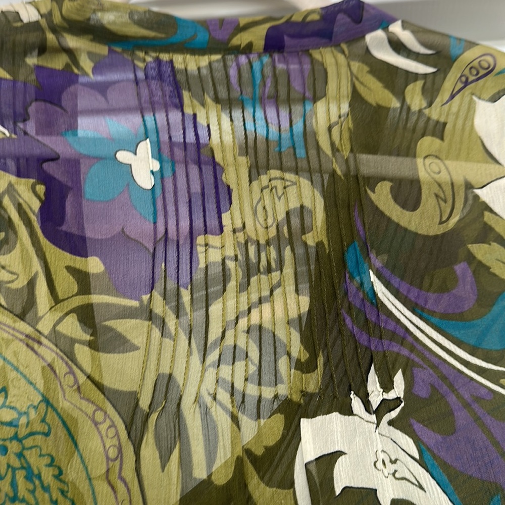 Chico's 100% Silk Green and Purple Shear Paisley Floral Cardiagn - Picture 6 of 7